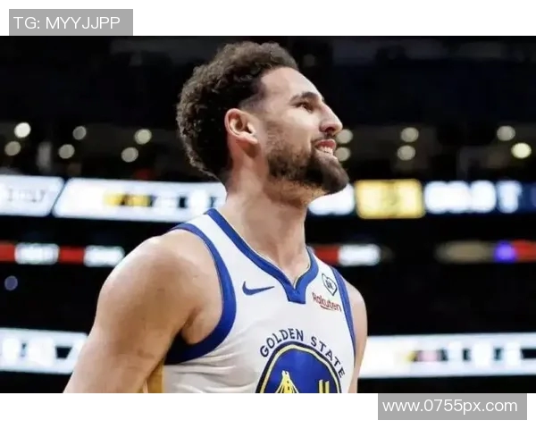 克莱汤普森的篮球传奇之路与勇士队的辉煌成就探索