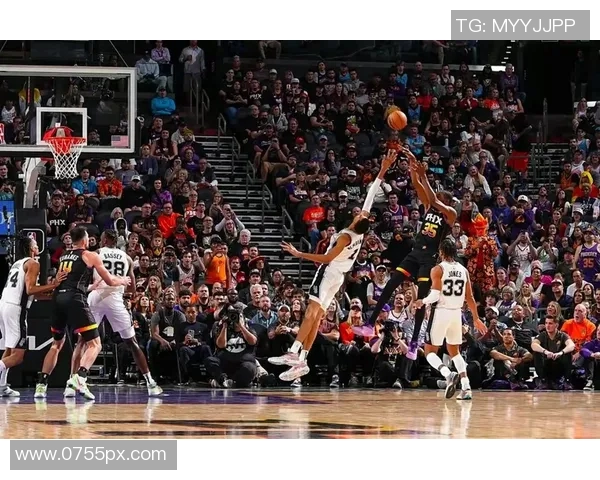 凯文杜兰特：从天赋异禀到篮球传奇的辉煌旅程与挑战