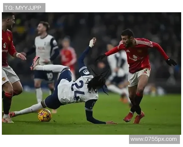 英超焦点战热刺迎战切尔西两队争夺荣誉与积分的激烈对决