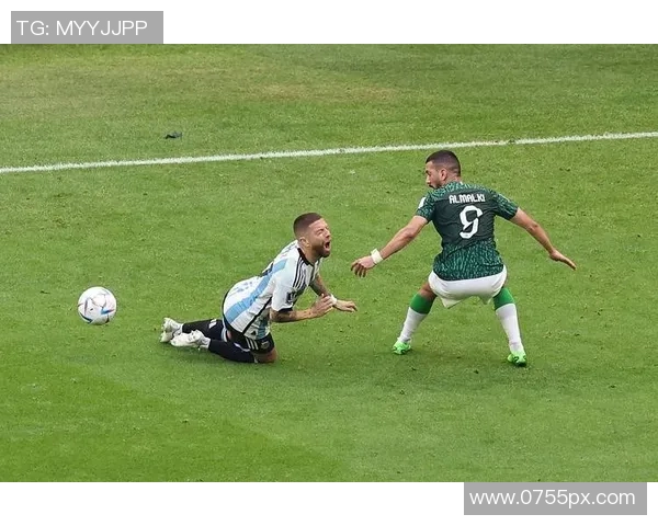 阿根廷与卡塔尔激战成和精彩进球回顾与分析