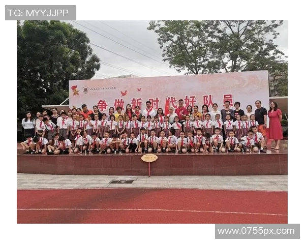 钟诚的奋斗历程与成功秘诀揭示了新时代年轻人的成长之路