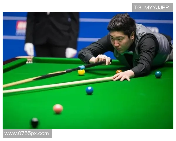 颜丙涛与墨菲激战正酣谁能在斯诺克赛场上笑到最后 颜丙涛与墨菲激战正酣谁能在斯诺克赛场上笑到最后