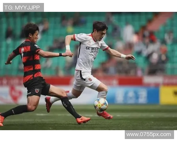 全北现代与江原FC激战在即谁能在韩职联中笑到最后