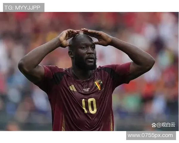 卢卡库在国际赛场的崛起与挑战解析：从天才少年到足球巨星的成长之路