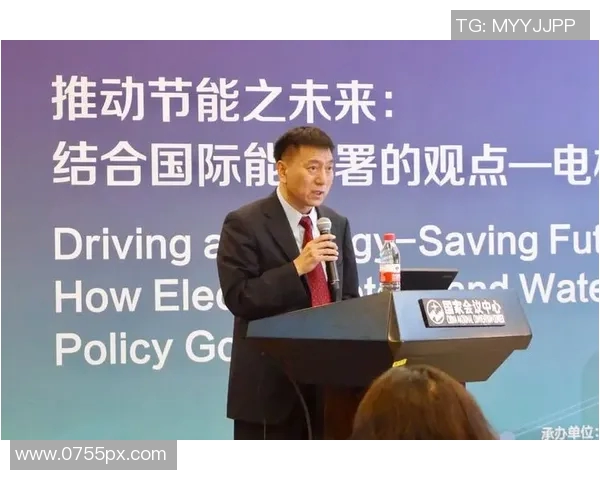 德雷克莱夫利二世的篮球之路与未来潜力探讨